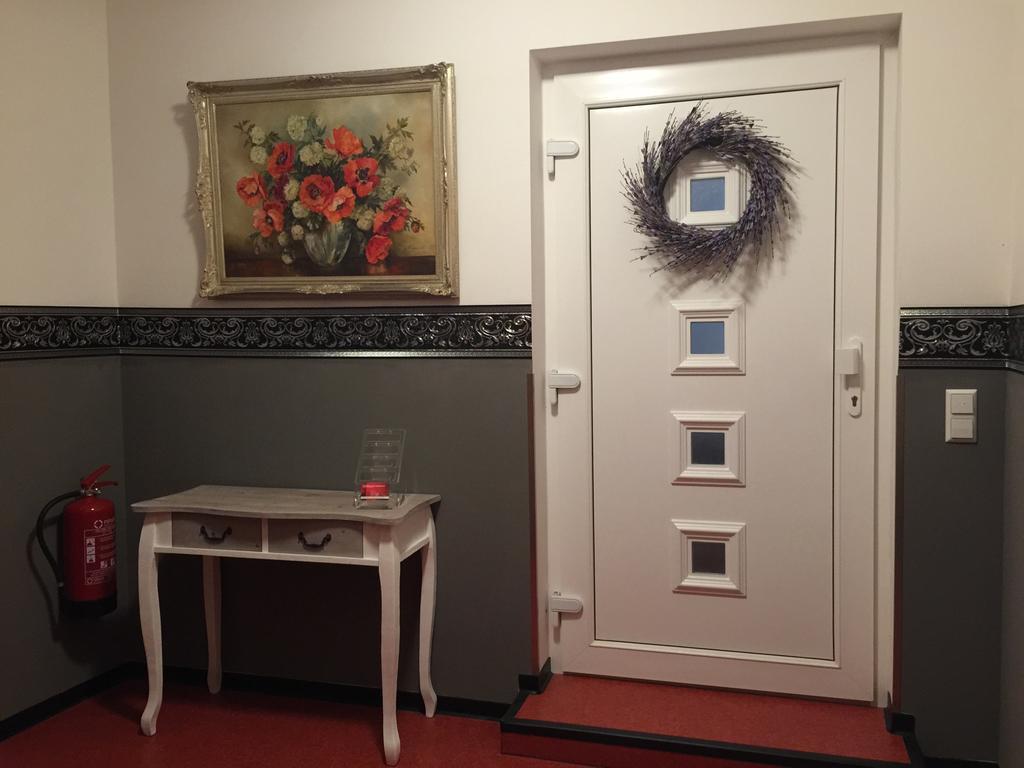 Ferienwohnung Domschatz Naumburg  Exteriör bild
